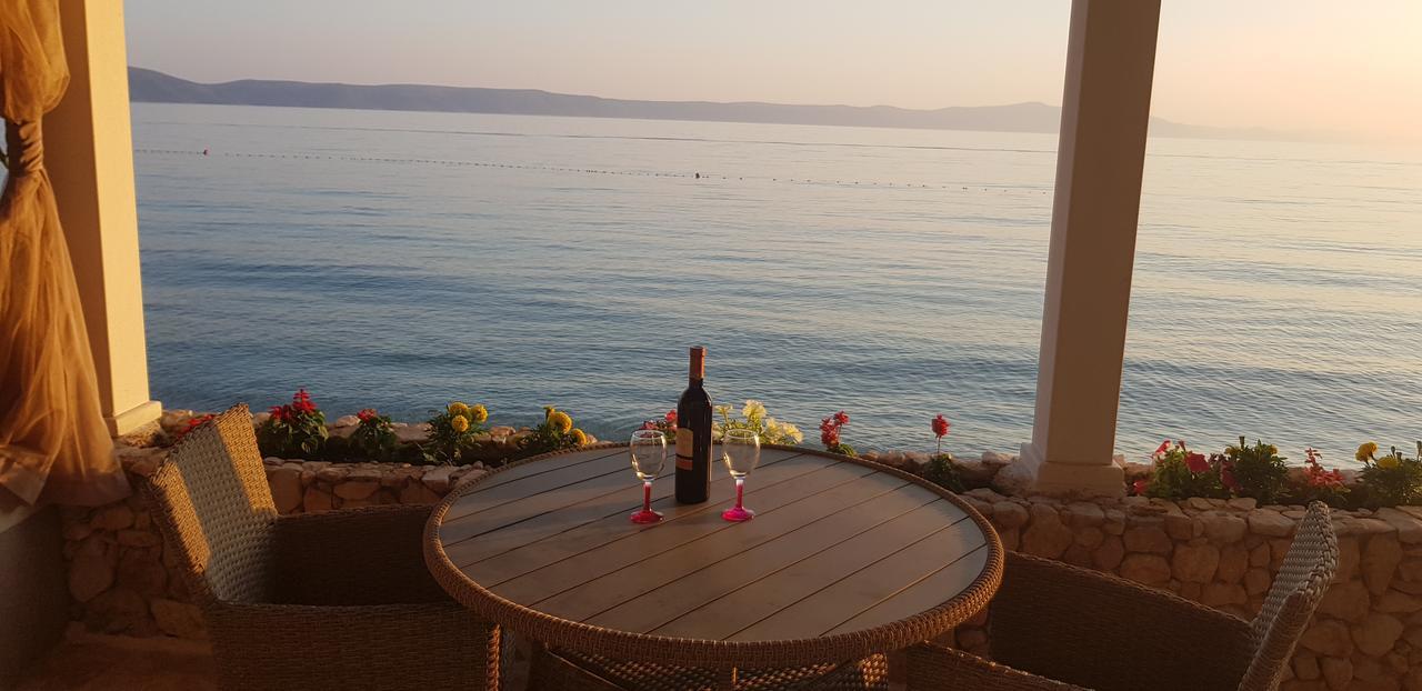 Apartments Vile Holiday Živogošće Kültér fotó