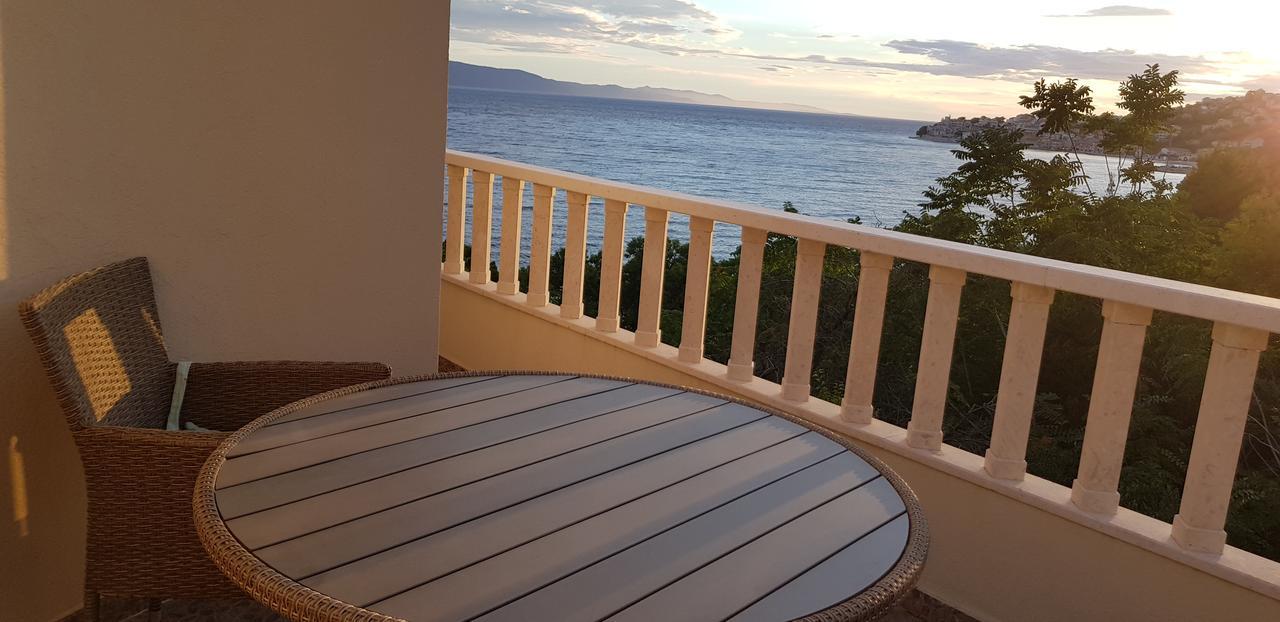 Apartments Vile Holiday Živogošće Kültér fotó